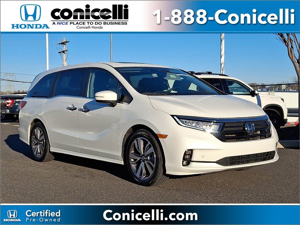 2023 Honda Odyssey Touring FWD