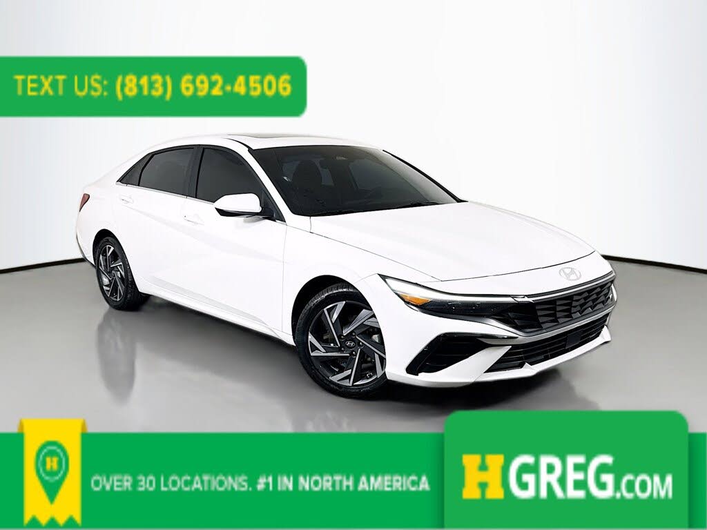 2024 Hyundai Elantra SEL FWD