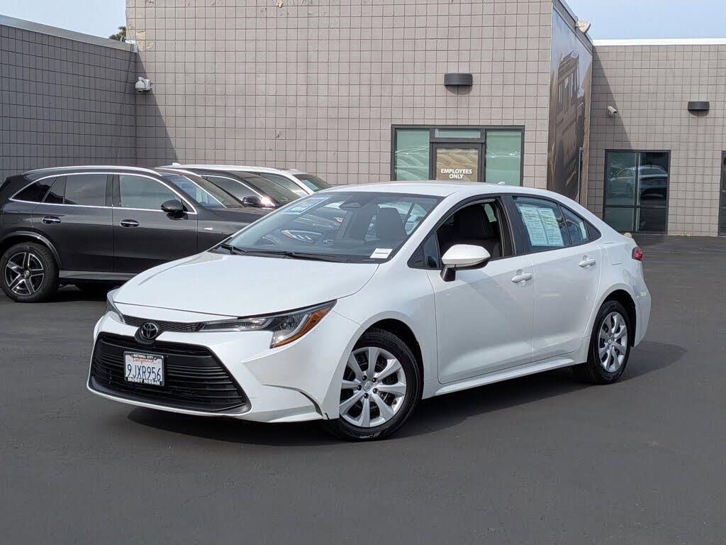 2024 Toyota Corolla LE FWD