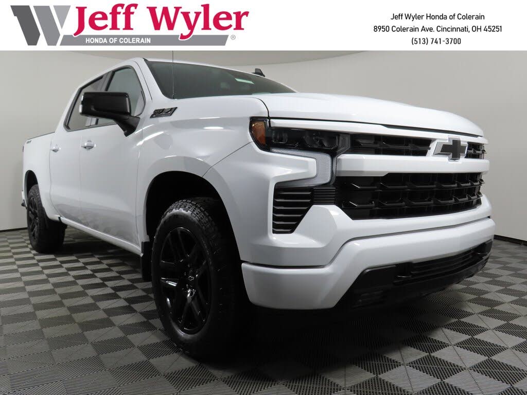 2025 Chevrolet Silverado 1500 RST Crew Cab 4WD