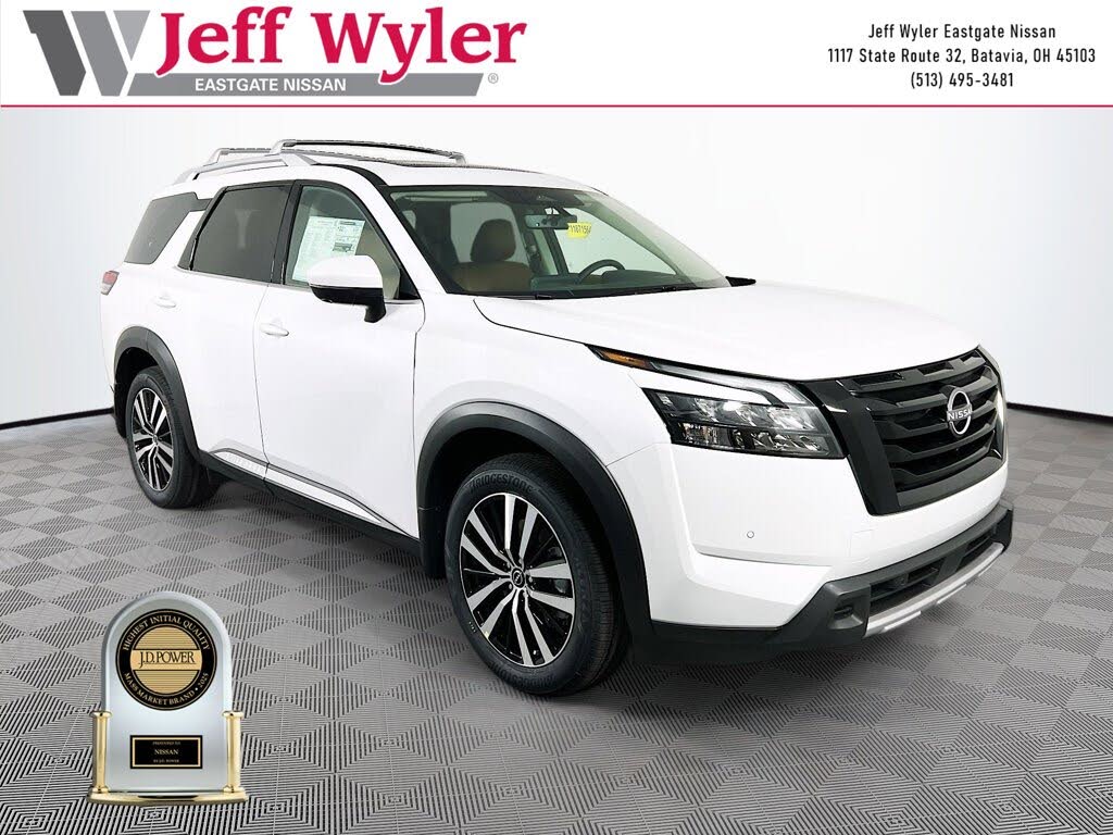 2025 Nissan Pathfinder Platinum 4WD
