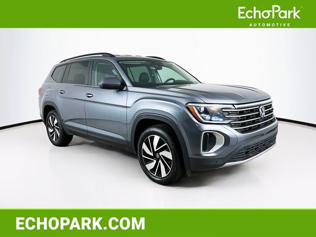 2025 Volkswagen Atlas SE FWD with Technology