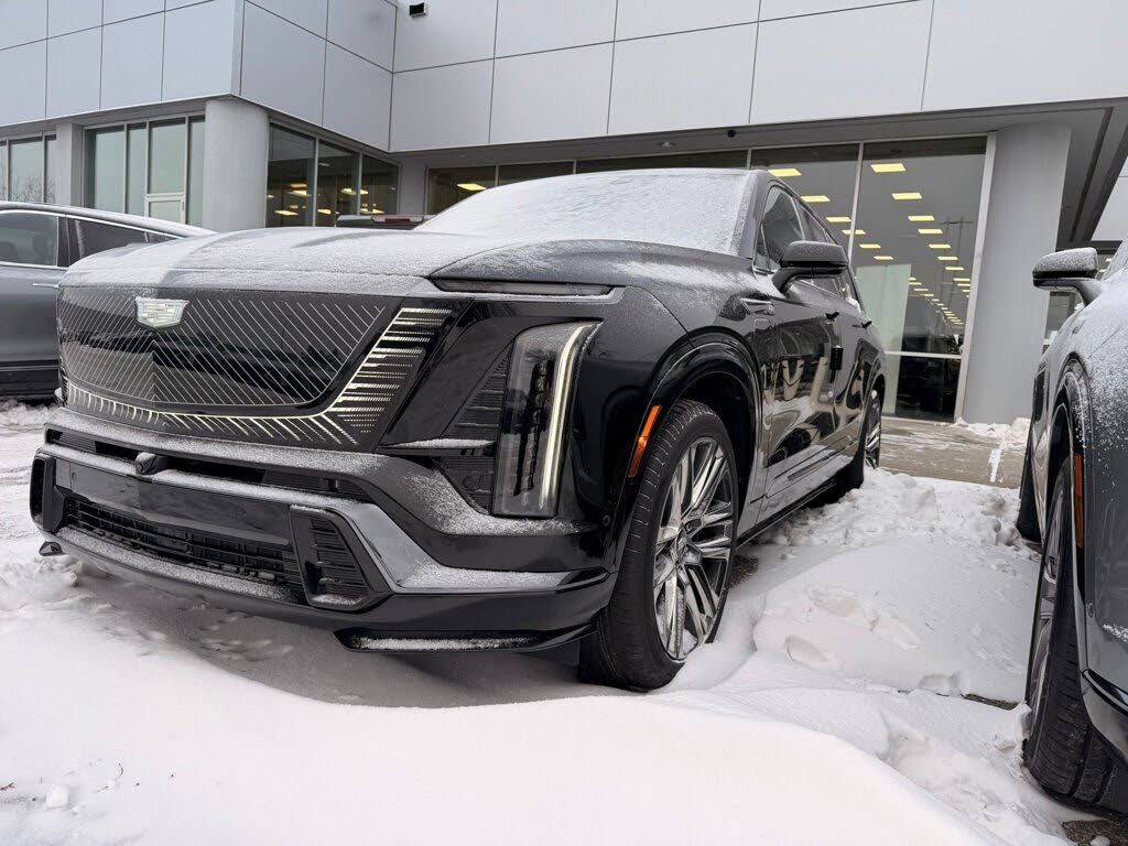 2026 Cadillac VISTIQ Platinum AWD