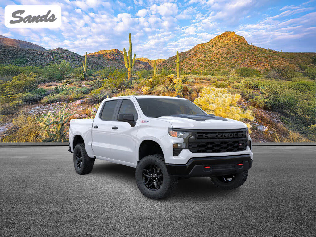 2026 Chevrolet Silverado 1500 Custom Trail Boss Crew Cab 4WD