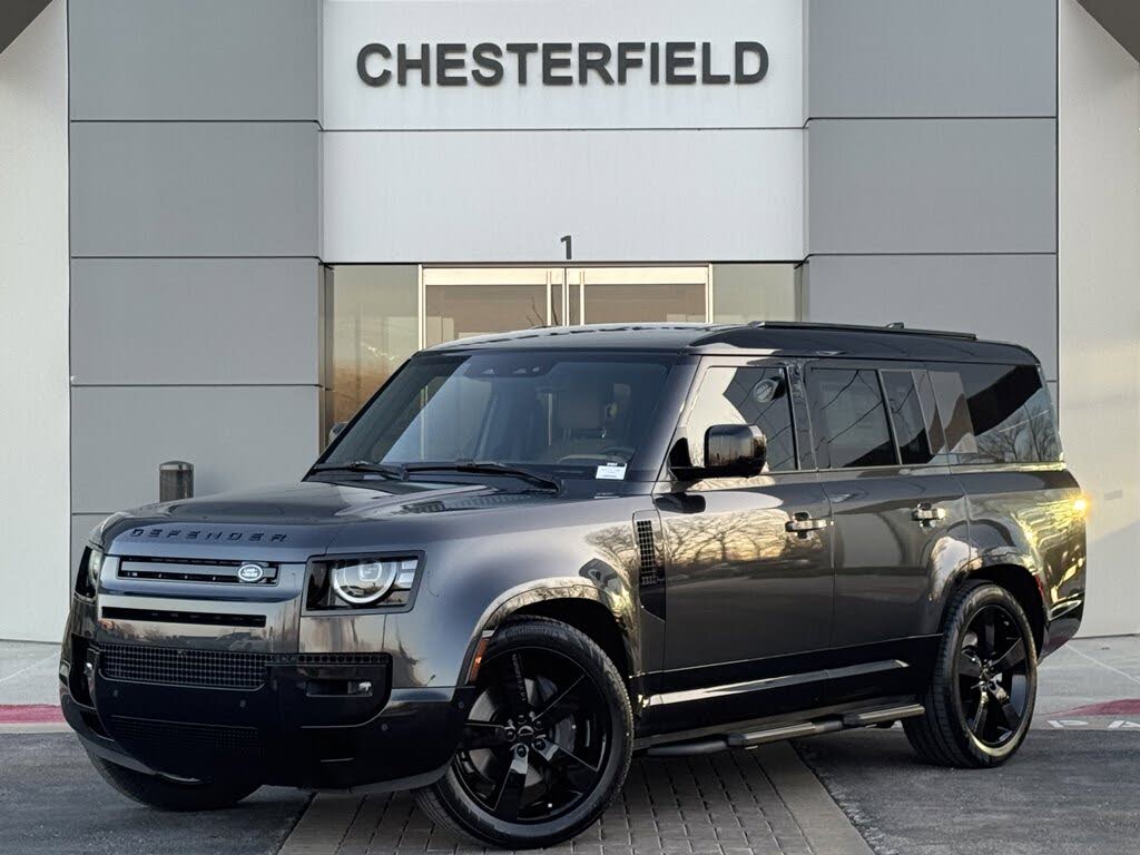 2026 Land Rover Defender 130 P400 X-Dynamic SE AWD