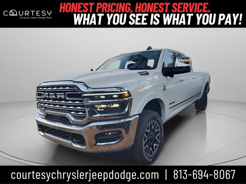 2026 RAM 3500 Limited Crew Cab LB 4WD