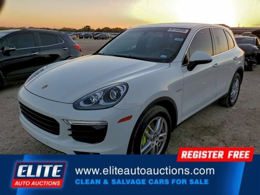2016 Porsche Cayenne S AWD
