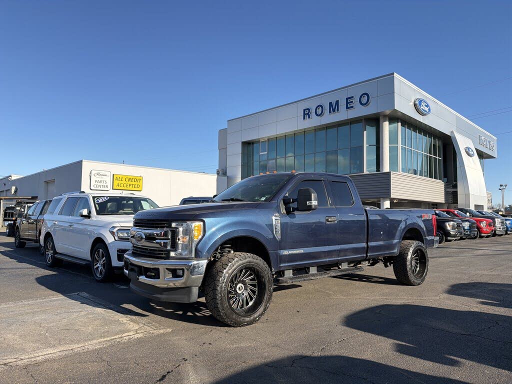 2017 Ford F-350 Super Duty XLT SuperCab 4WD