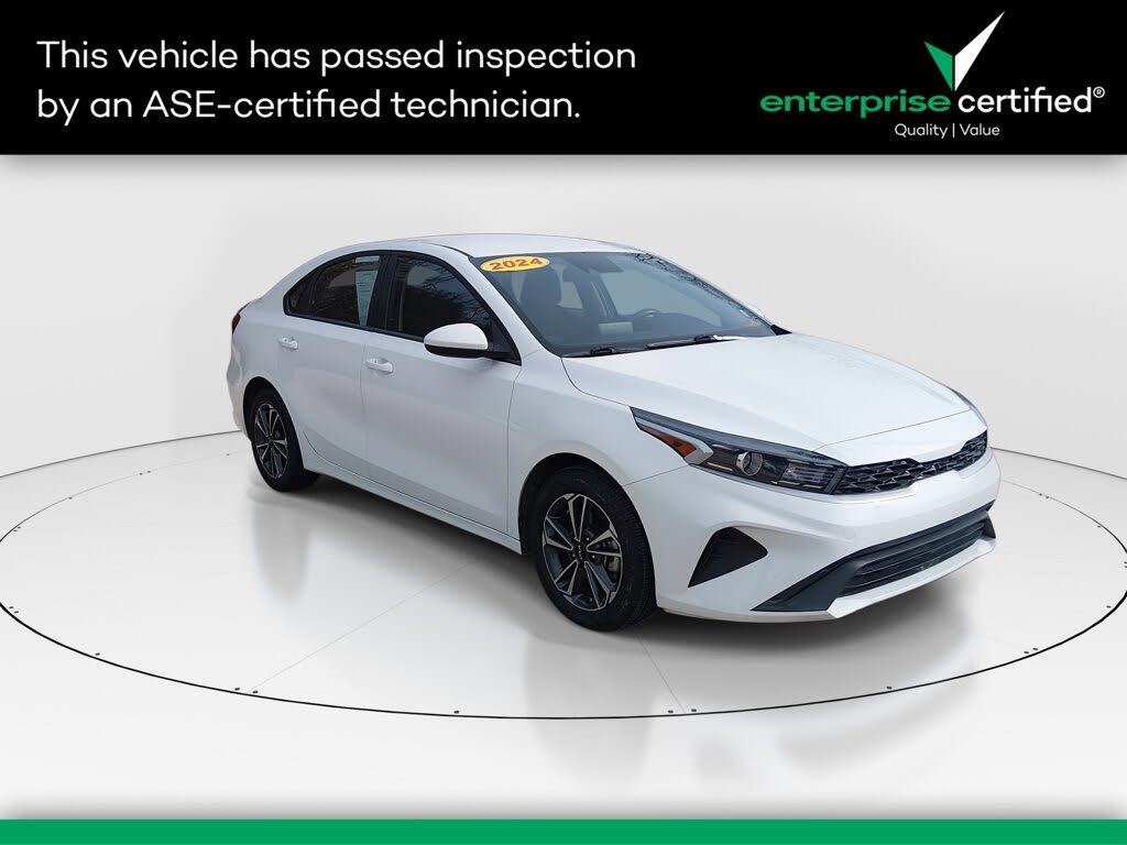 2024 Kia Forte LXS FWD