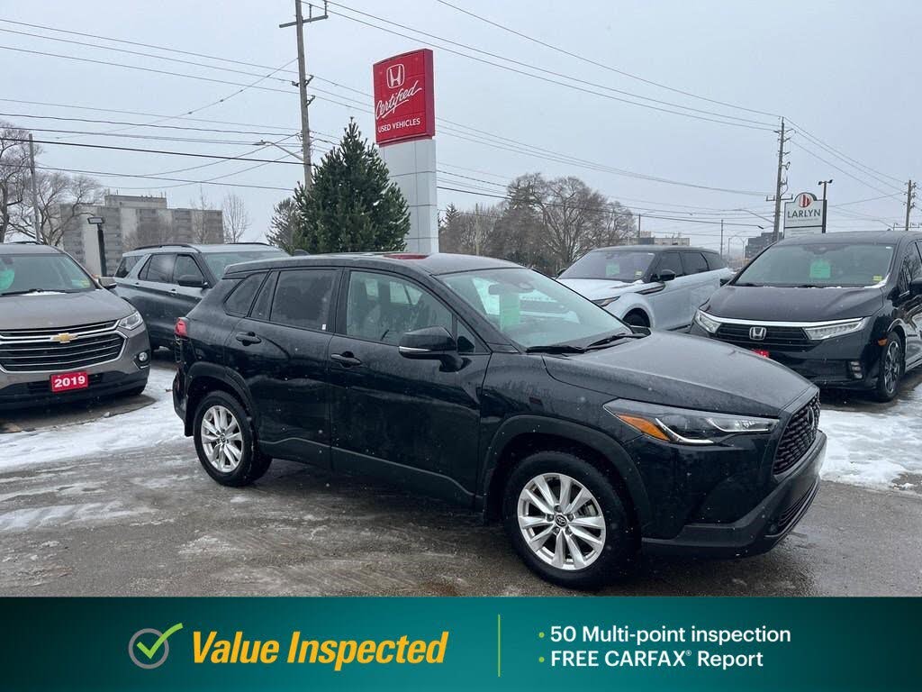 2024 Toyota Corolla Cross LE AWD