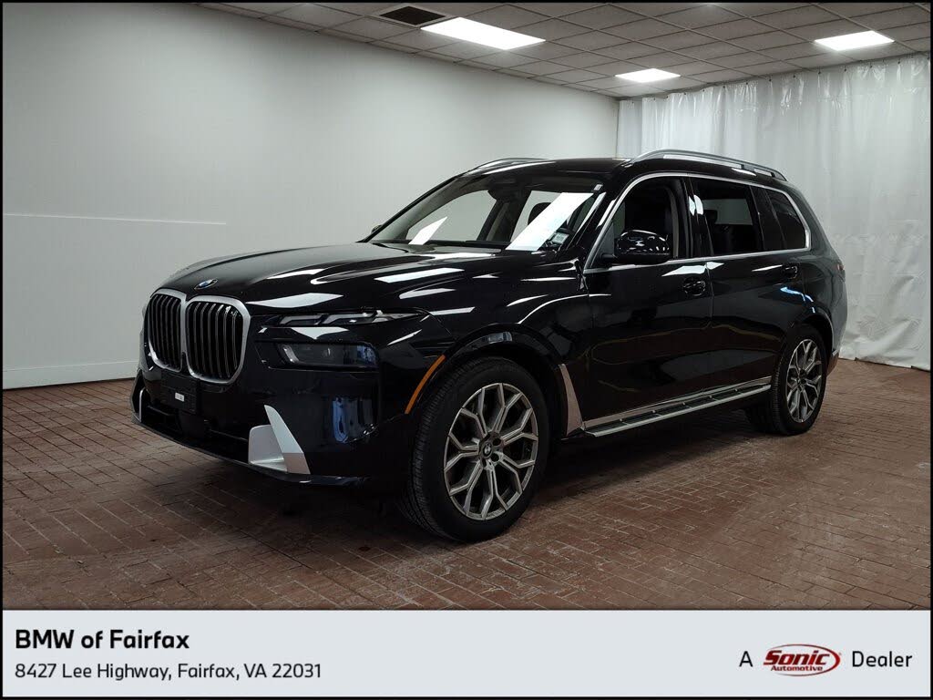 2025 BMW X7 xDrive40i AWD