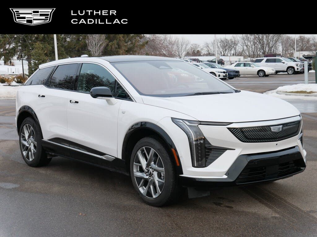 2025 Cadillac OPTIQ Luxury 2 AWD