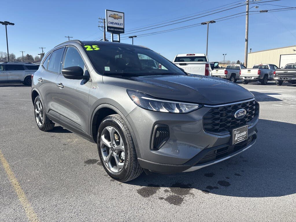 2025 Ford Escape ST-Line AWD