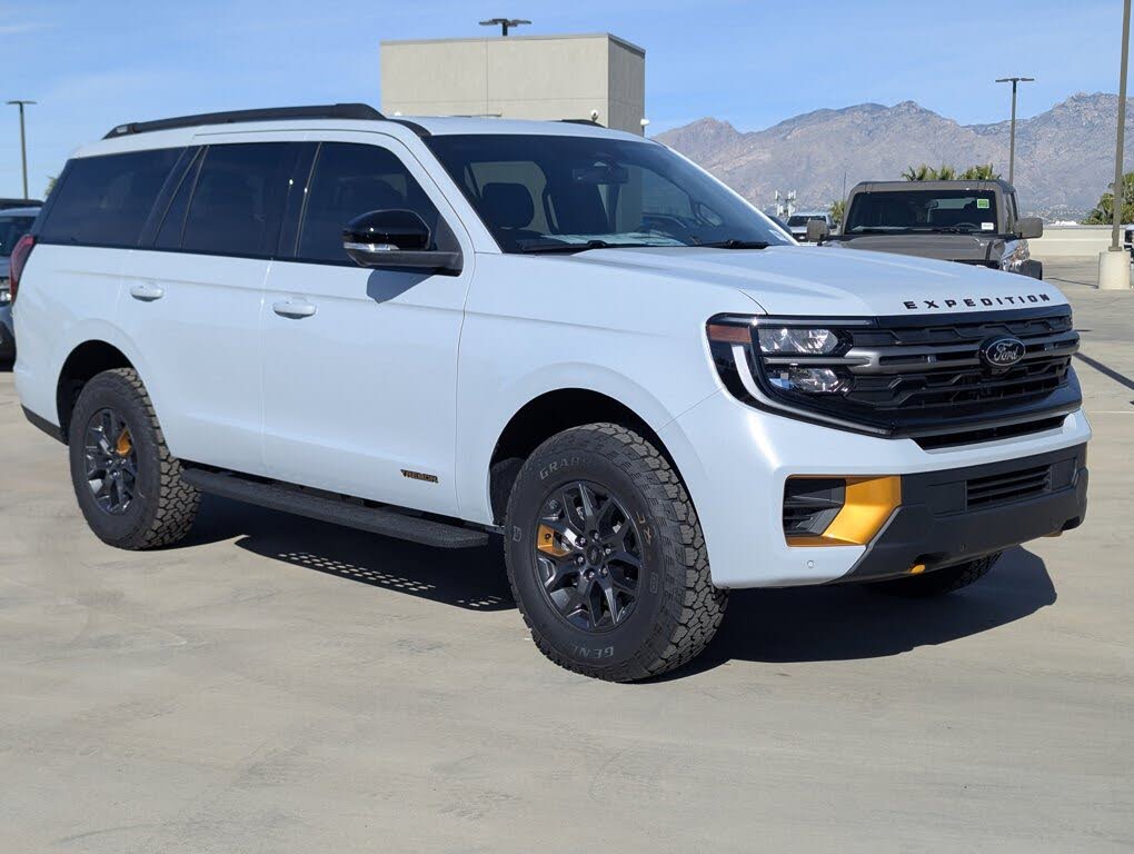 2025 Ford Expedition Tremor 4WD
