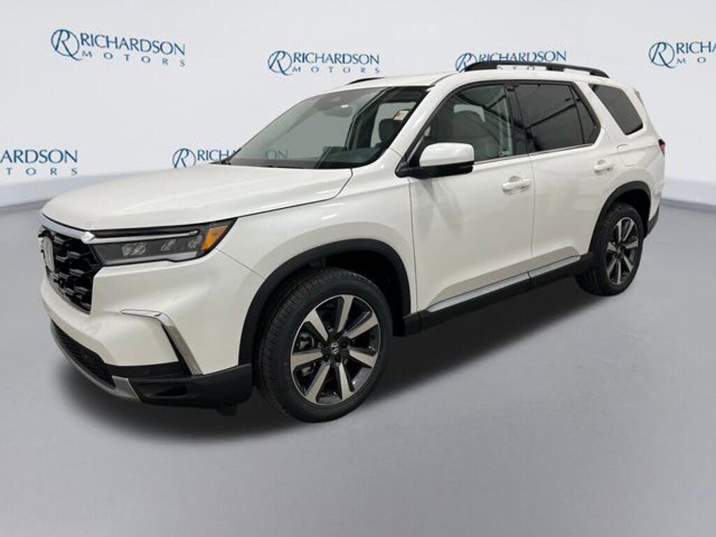 2025 Honda Pilot Touring AWD