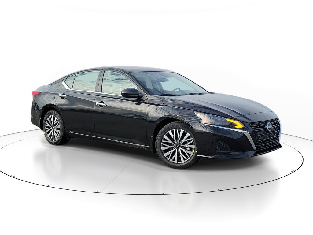 2025 Nissan Altima 2.5 SV FWD