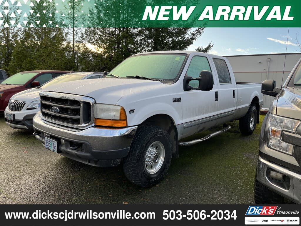 2001 Ford F-350 Super Duty XL Crew Cab SB 4WD