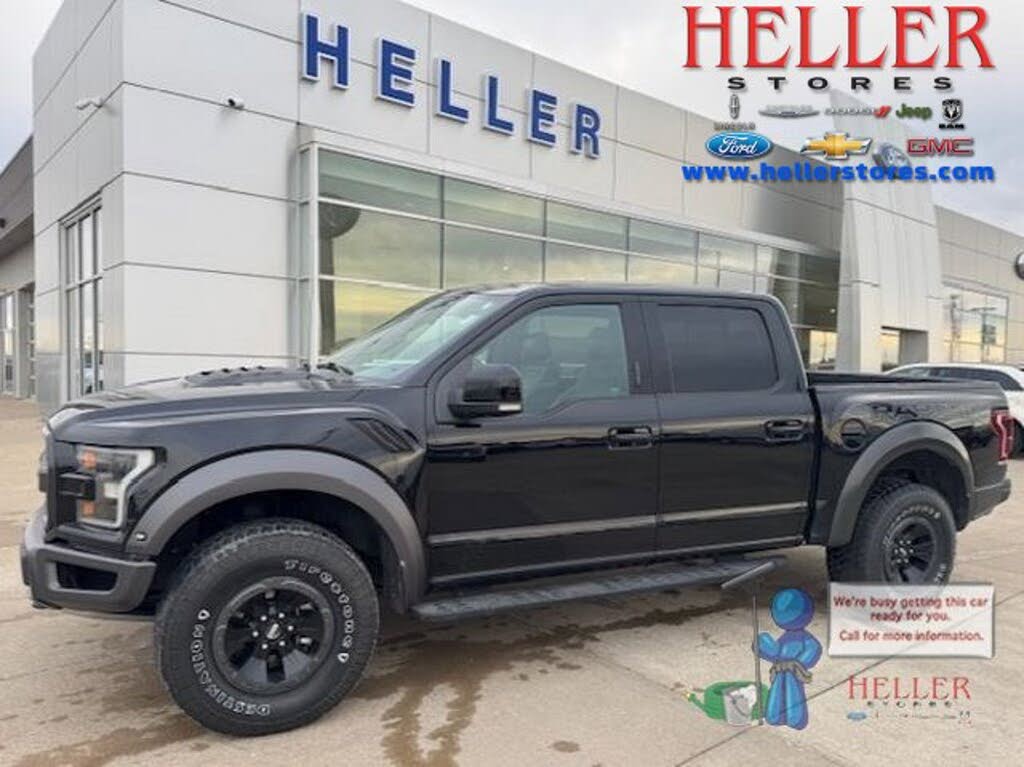 2017 Ford F-150 Raptor SuperCrew 4WD