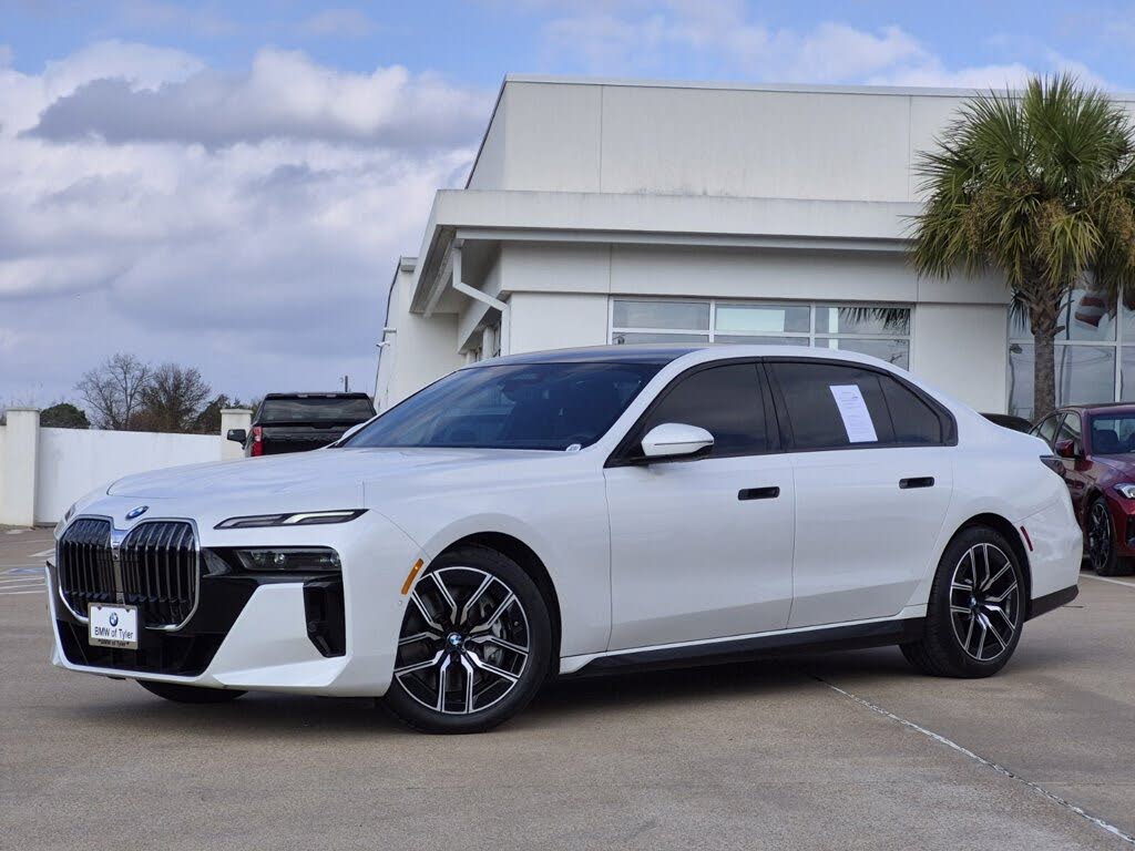2023 BMW 7 Series 760i xDrive AWD