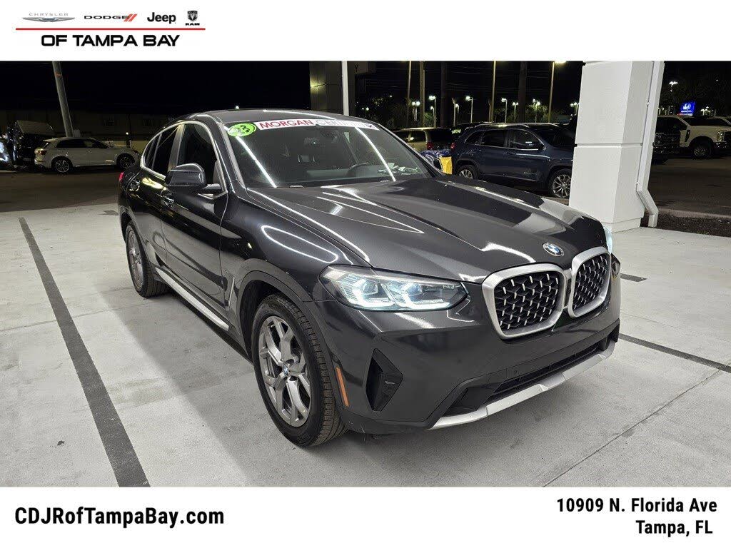 2023 BMW X4 xDrive30i AWD