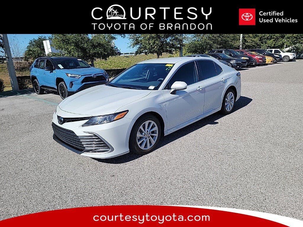 2023 Toyota Camry LE FWD
