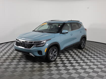 2024 Kia Seltos EX AWD