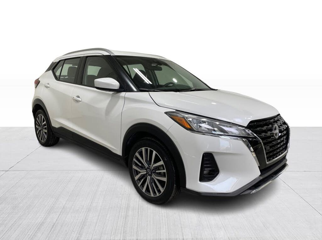 Nissan Kicks SV FWD 2024