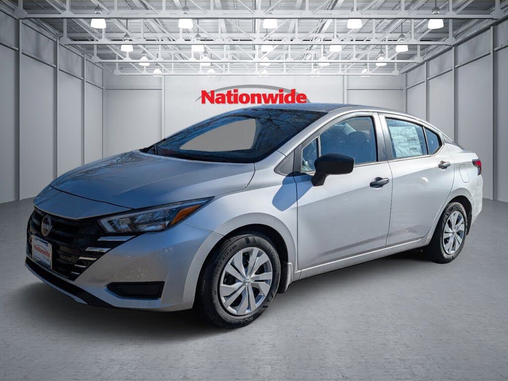 2025 Nissan Versa S FWD