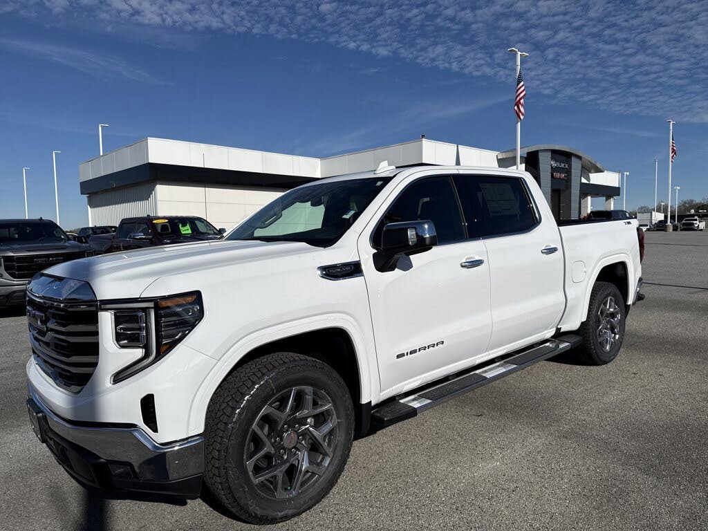 2026 GMC Sierra 1500 SLT Crew Cab 4WD
