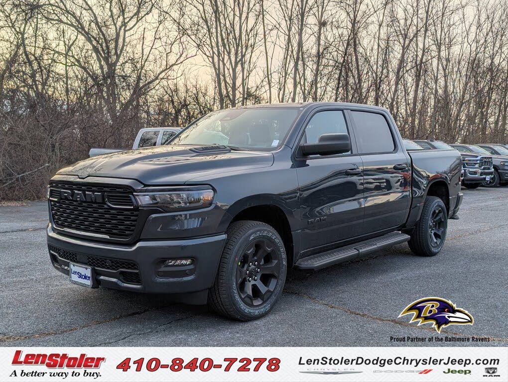 2026 RAM 1500 Express Crew Cab 4WD