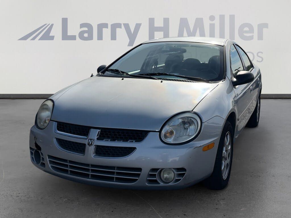 2005 Dodge Neon SXT Sedan FWD