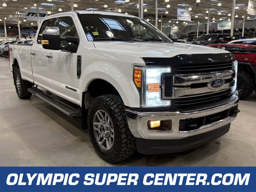 2017 Ford F-350 Super Duty XLT Crew Cab 4WD