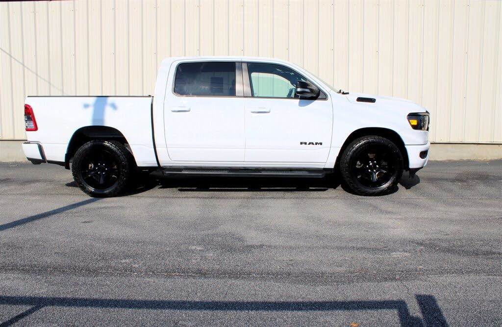 2022 RAM 1500 Big Horn Crew Cab RWD