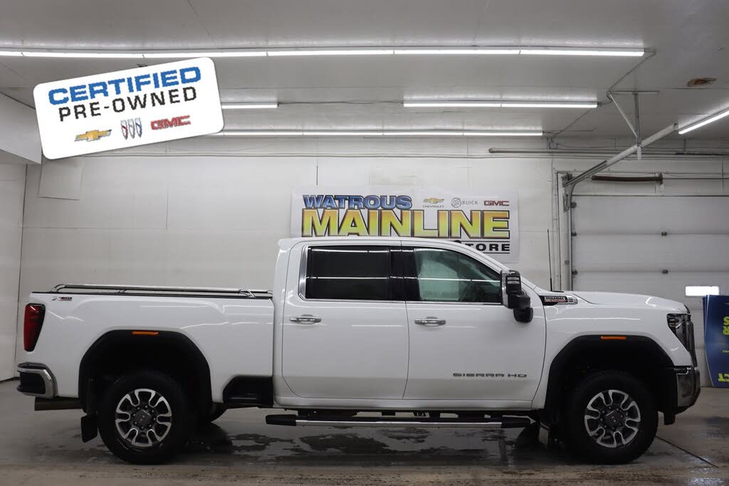 2025 GMC Sierra 2500HD SLT Crew Cab 4WD