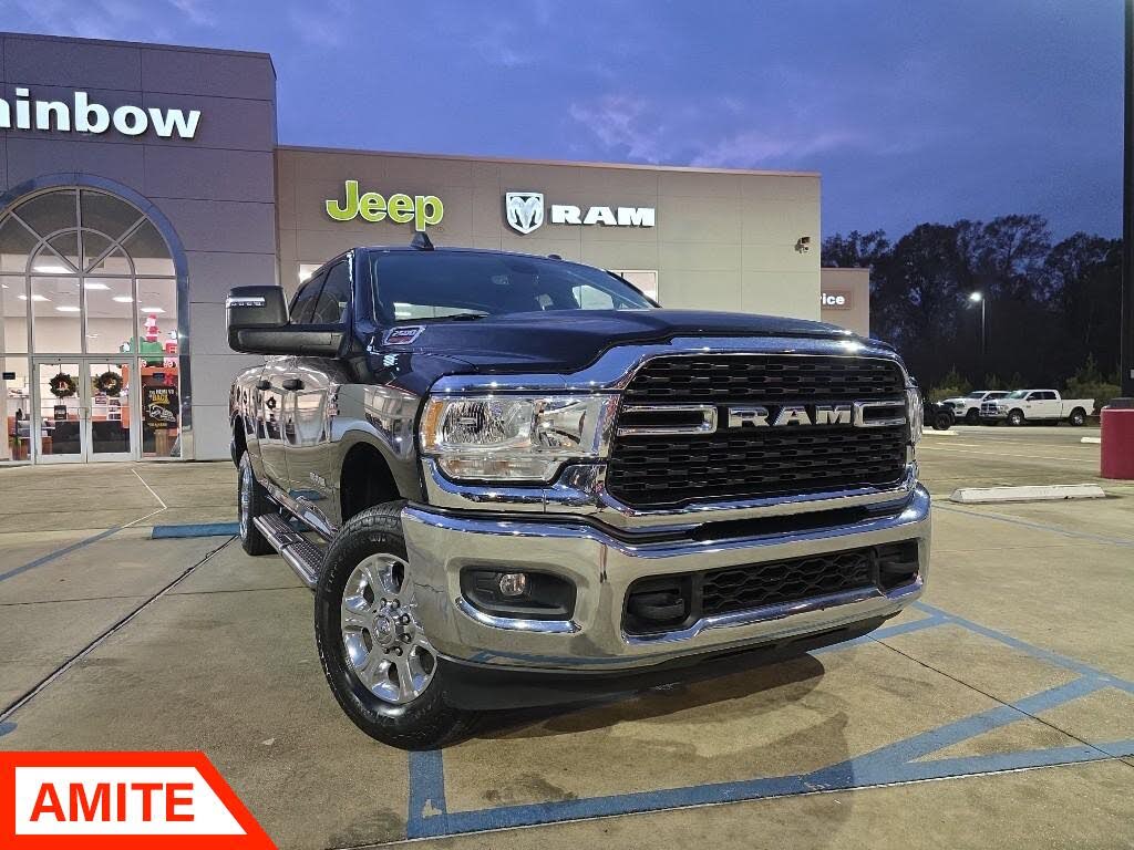 2024 RAM 2500 Big Horn Crew Cab 4WD
