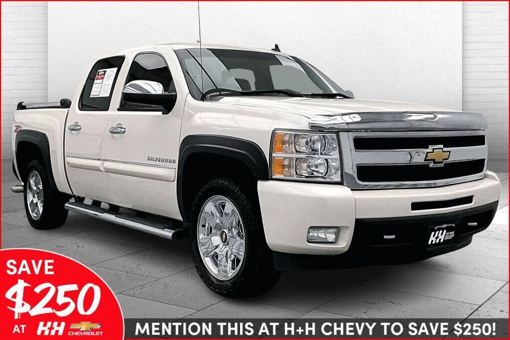 2011 Chevrolet Silverado 1500 LTZ Crew Cab 4WD
