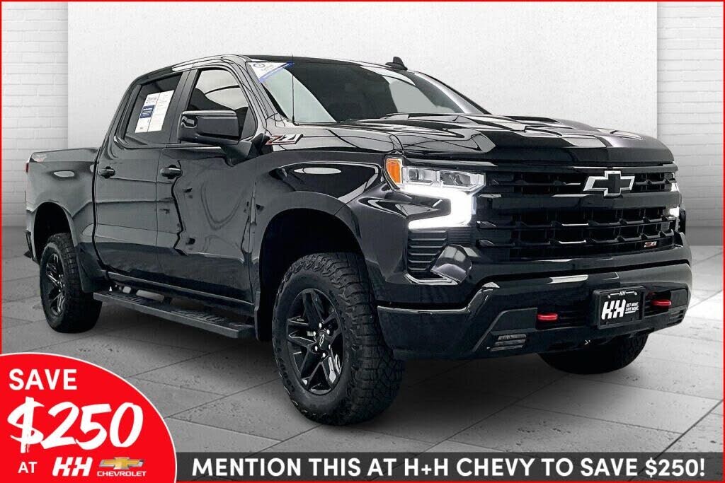 2024 Chevrolet Silverado 1500 LT Trail Boss Crew Cab 4WD