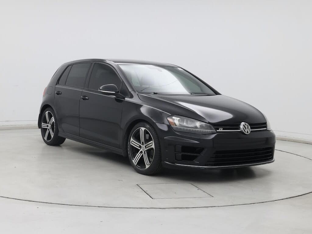 2016 Volkswagen Golf R 4-Door AWD