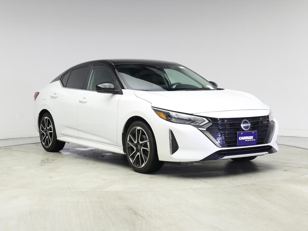 2025 Nissan Sentra SR FWD