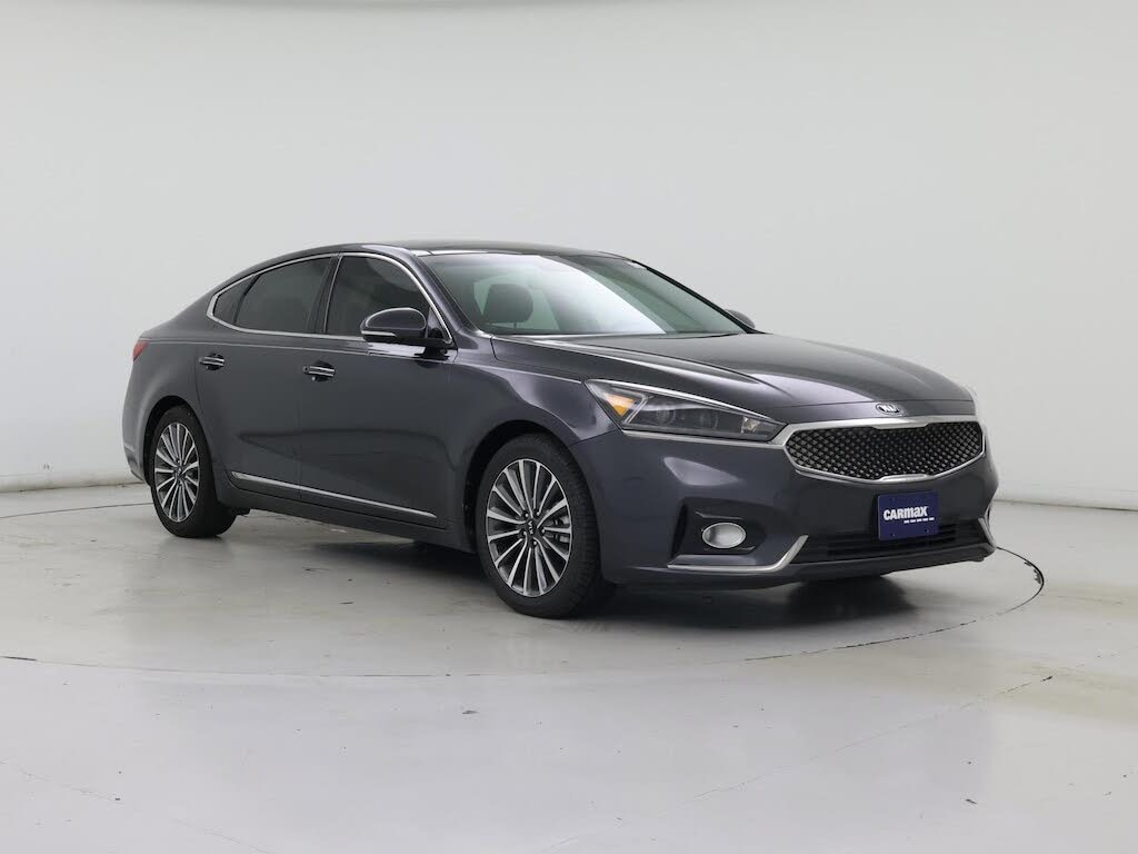 2017 Kia Cadenza Premium