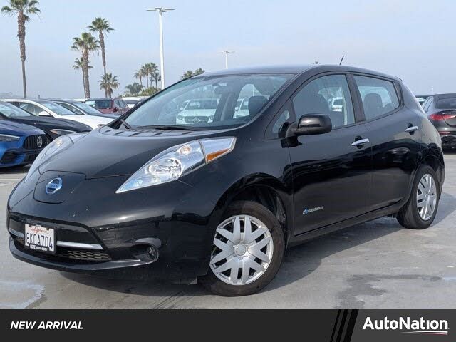 2015 Nissan LEAF S