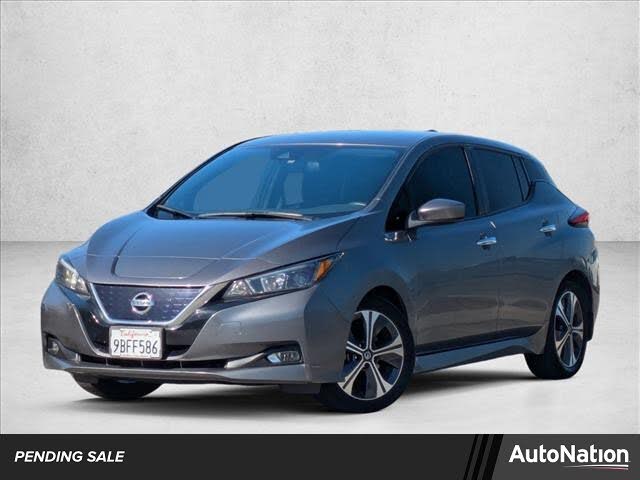 2022 Nissan LEAF SV FWD