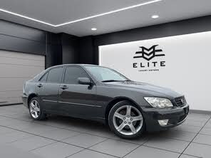 Lexus IS 300 Sedan RWD