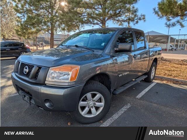 2014 Nissan Titan S Crew Cab 4WD