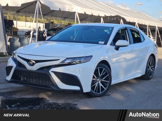 2021 Toyota Camry SE FWD