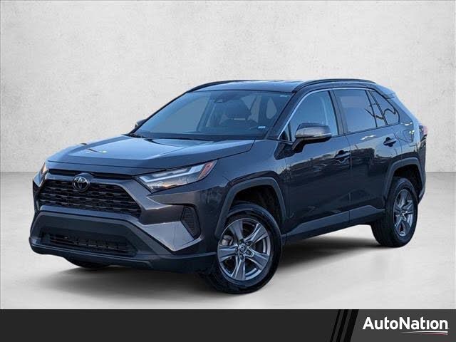 2024 Toyota RAV4 XLE FWD