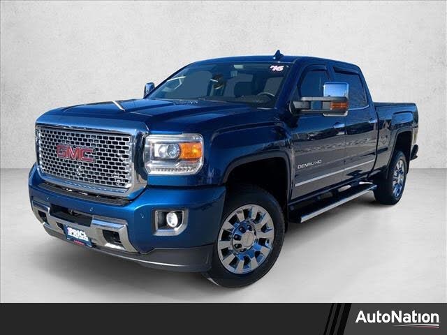 2016 GMC Sierra 2500HD Denali Crew Cab SB 4WD