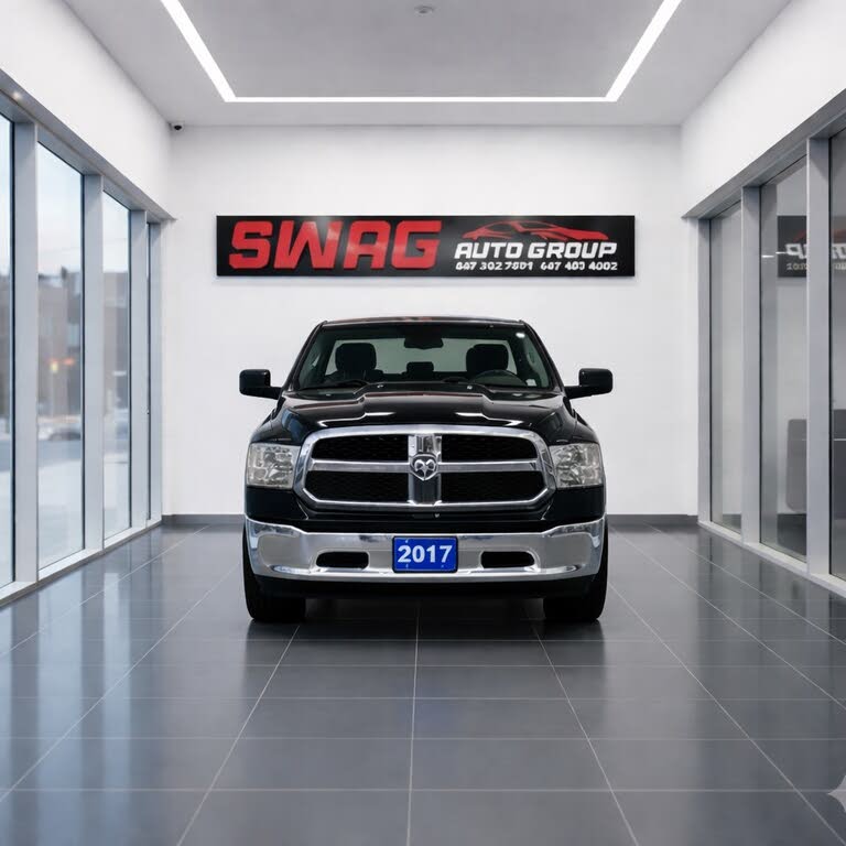 RAM 1500 ST Crew Cab 4WD 2017