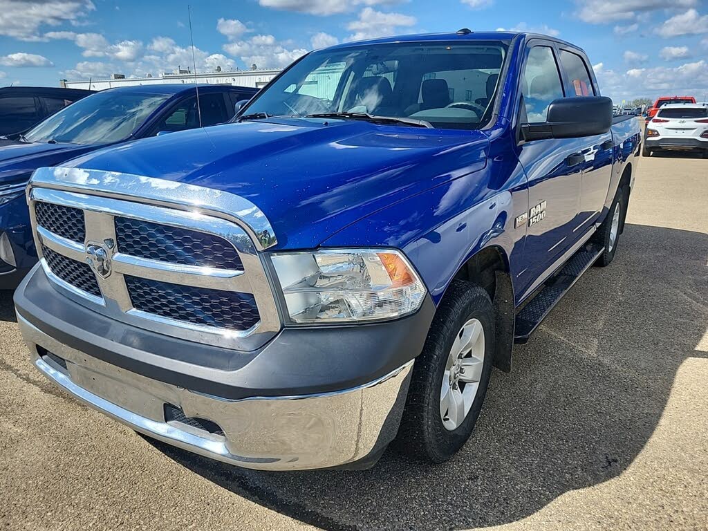 RAM 1500 ST Crew Cab 4WD 2017