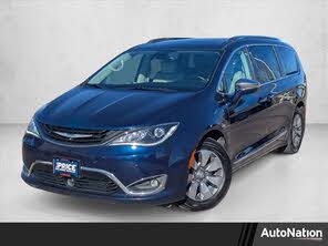 Chrysler Pacifica Hybrid Limited FWD